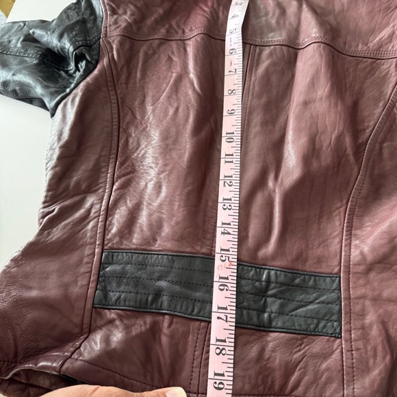 Laundry By Shelli Segal Burgundy & Black Genuine Leather Jacket - XS - Picture 8 of 8
